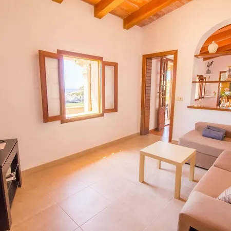 Beautiful Private On The Sea Villa Santanyi
